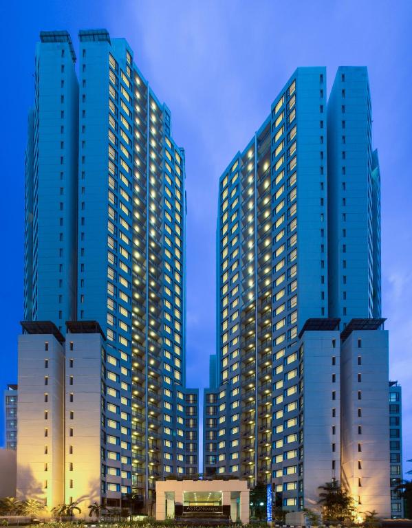 Horison Ultima Suites & Residences Rasuna Jakarta Sore